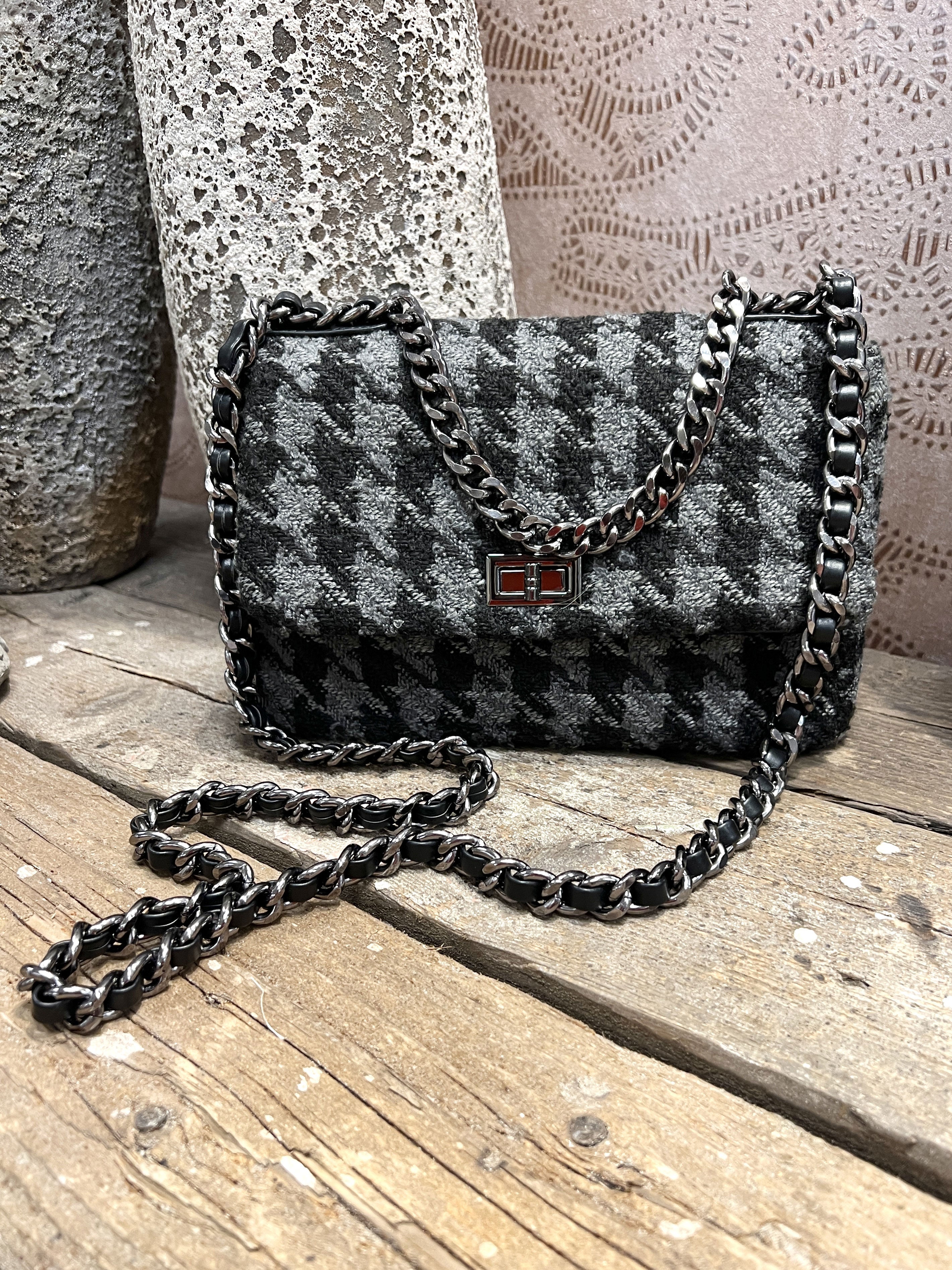 Zoe - Fed ternet taske med kæde